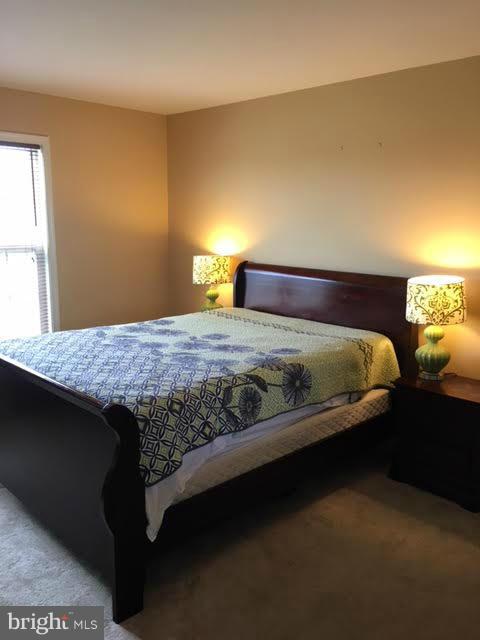 POPLAR RUN - Residential Lease