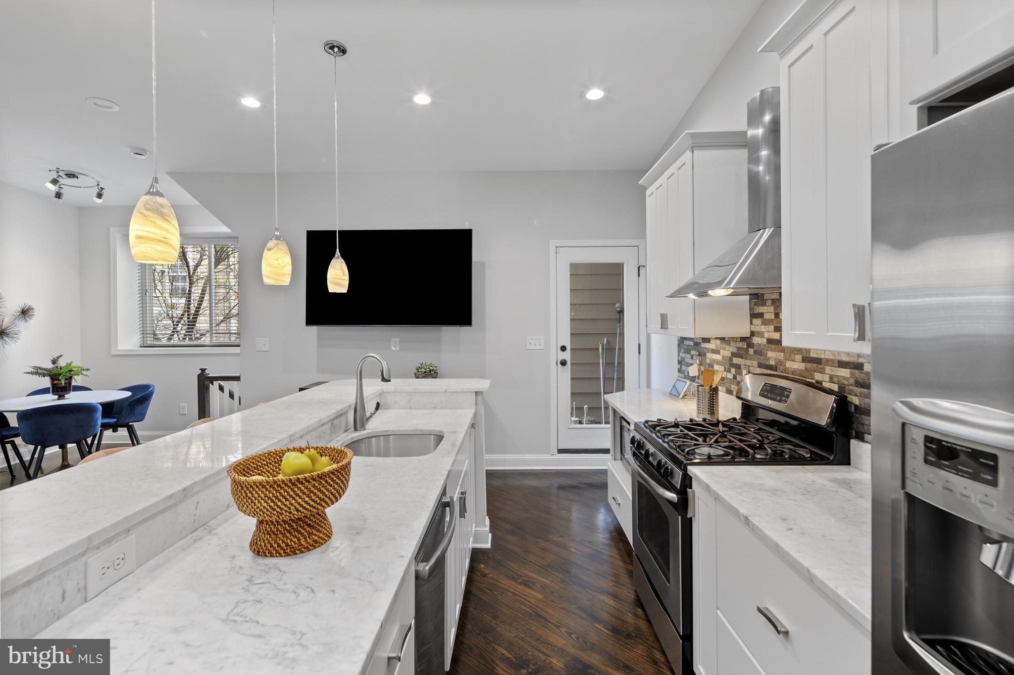 UPPER FELLS POINT - Residential