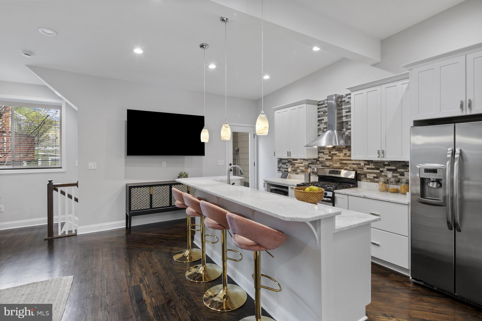 UPPER FELLS POINT - Residential