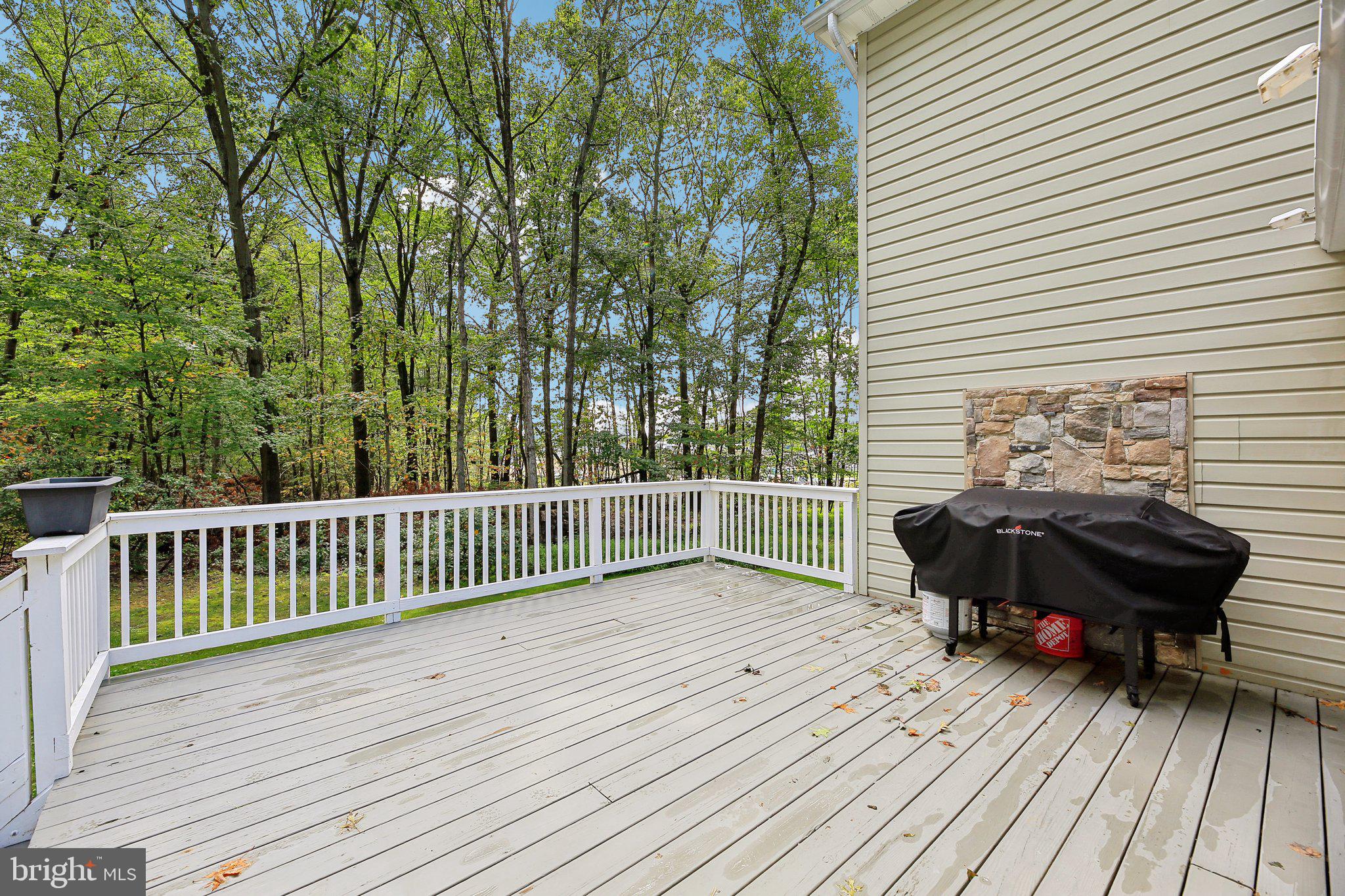 ELKTON - Residential