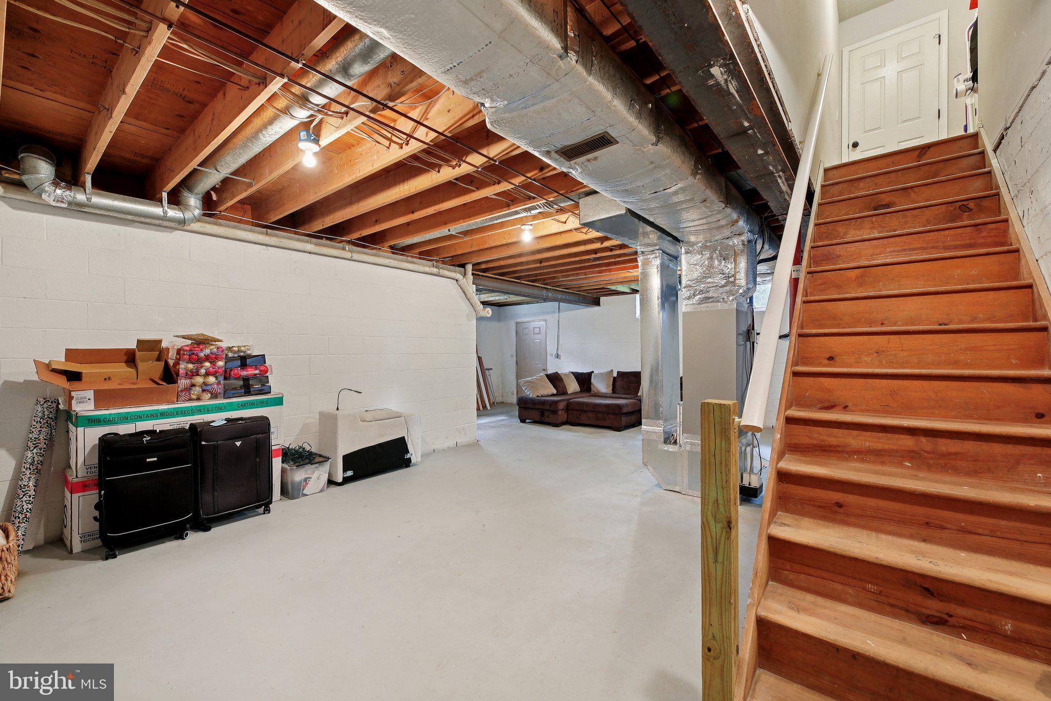 ELKTON - Residential