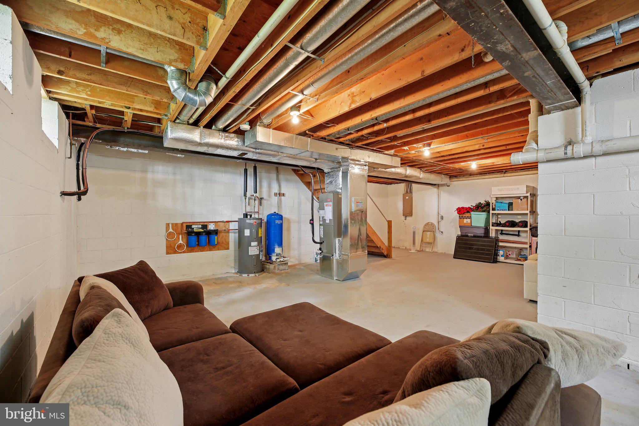 ELKTON - Residential