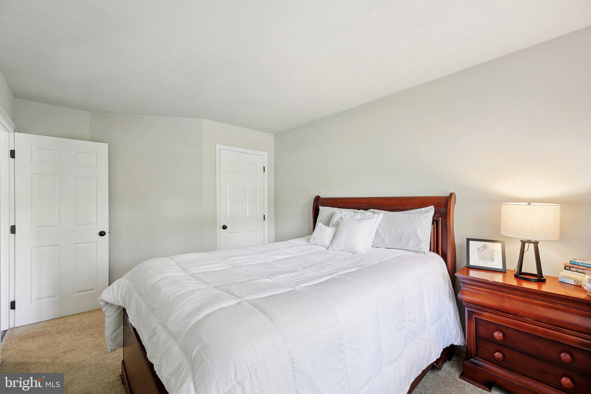 ELKTON - Residential