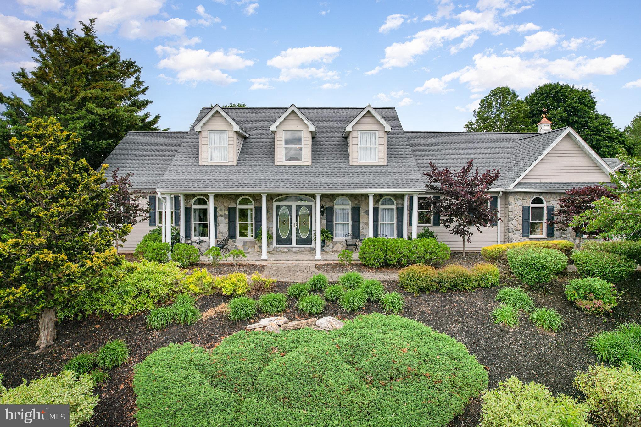 148 LAWN ROAD