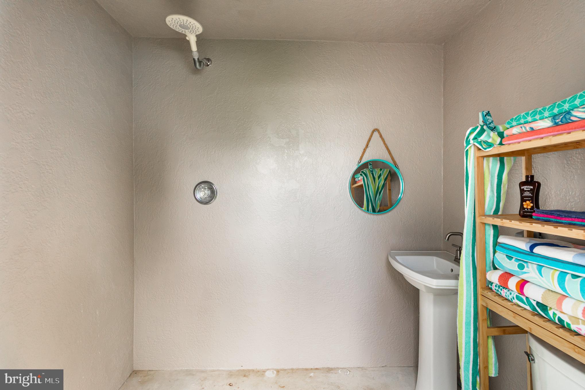 SOUTH LONDONDERRY - Residential