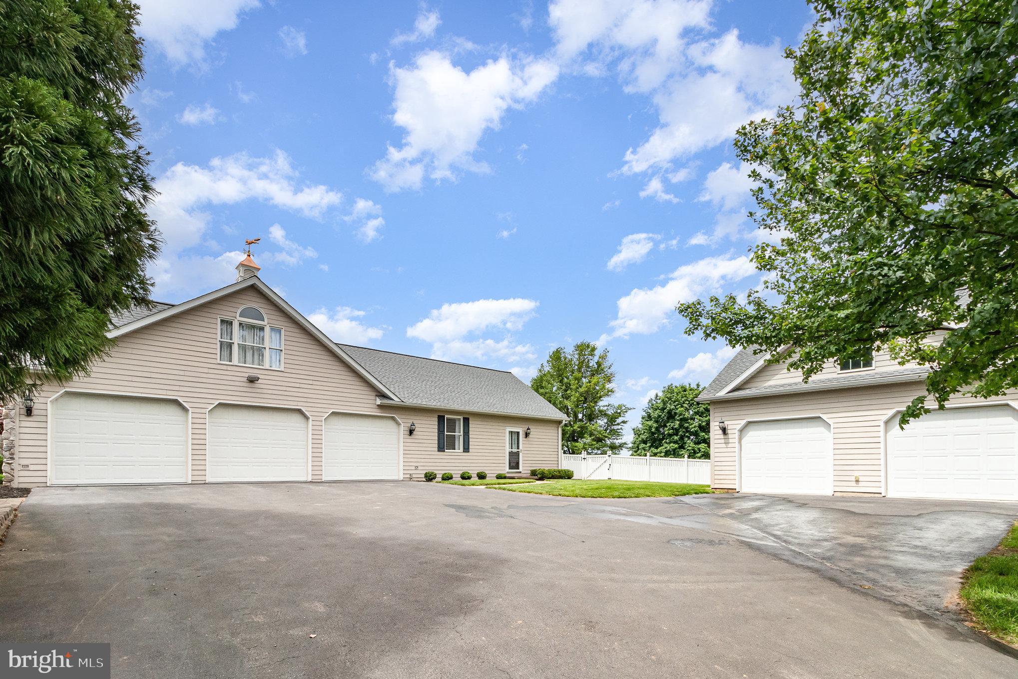 SOUTH LONDONDERRY - Residential