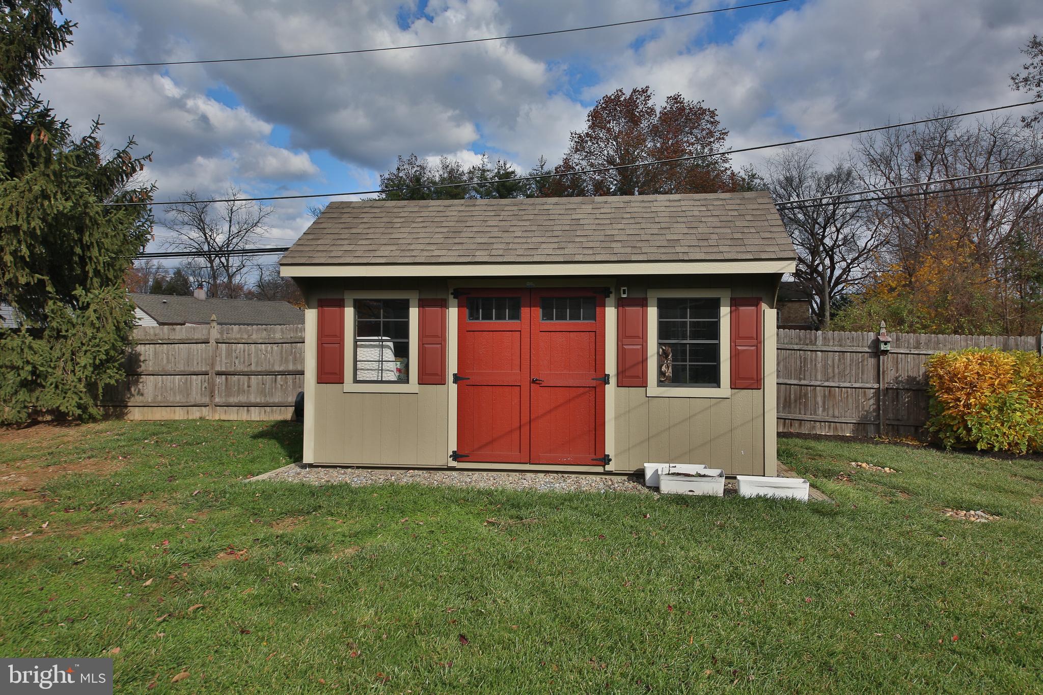 MILL RUN - Residential