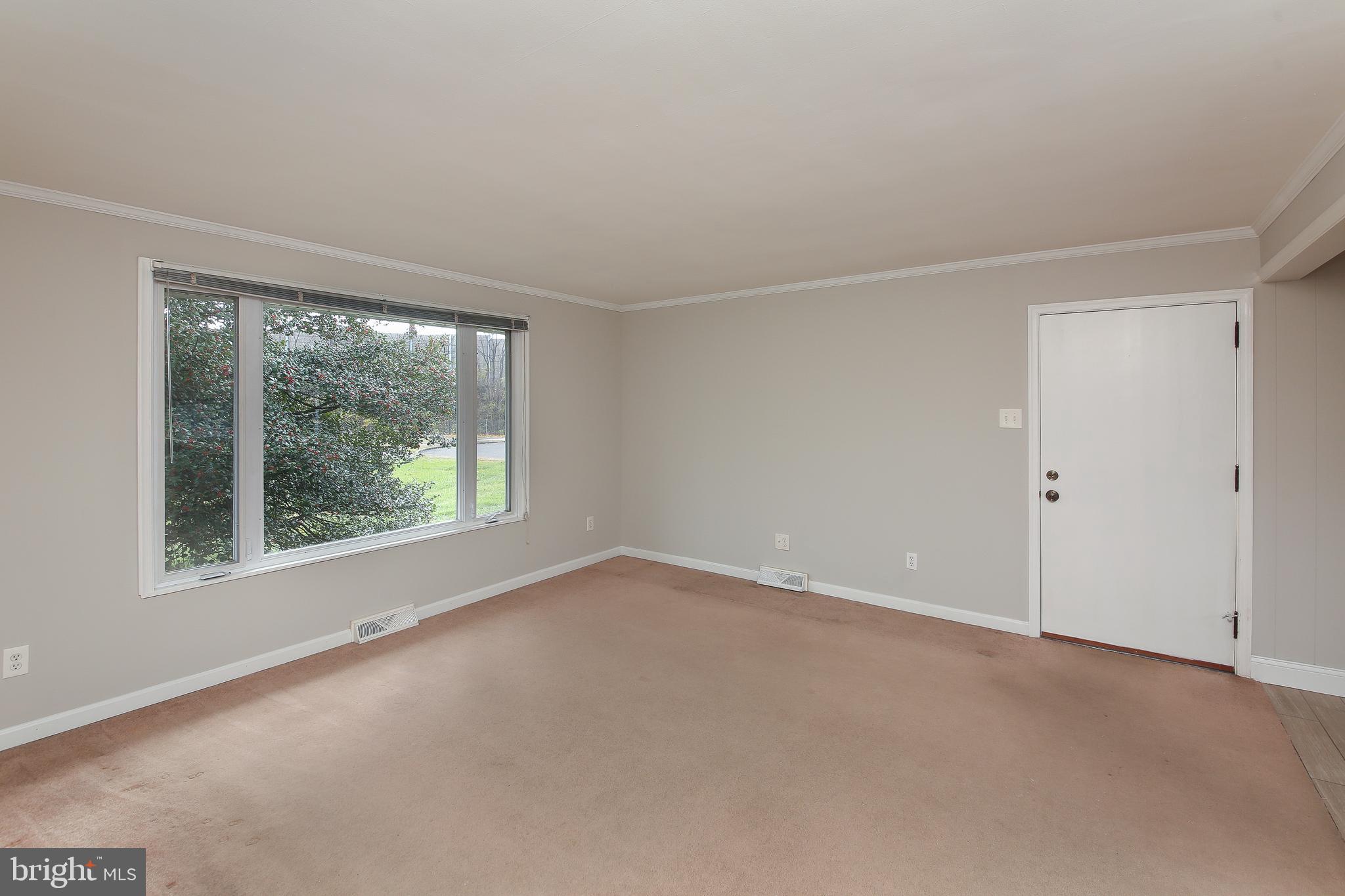 MILL RUN - Residential