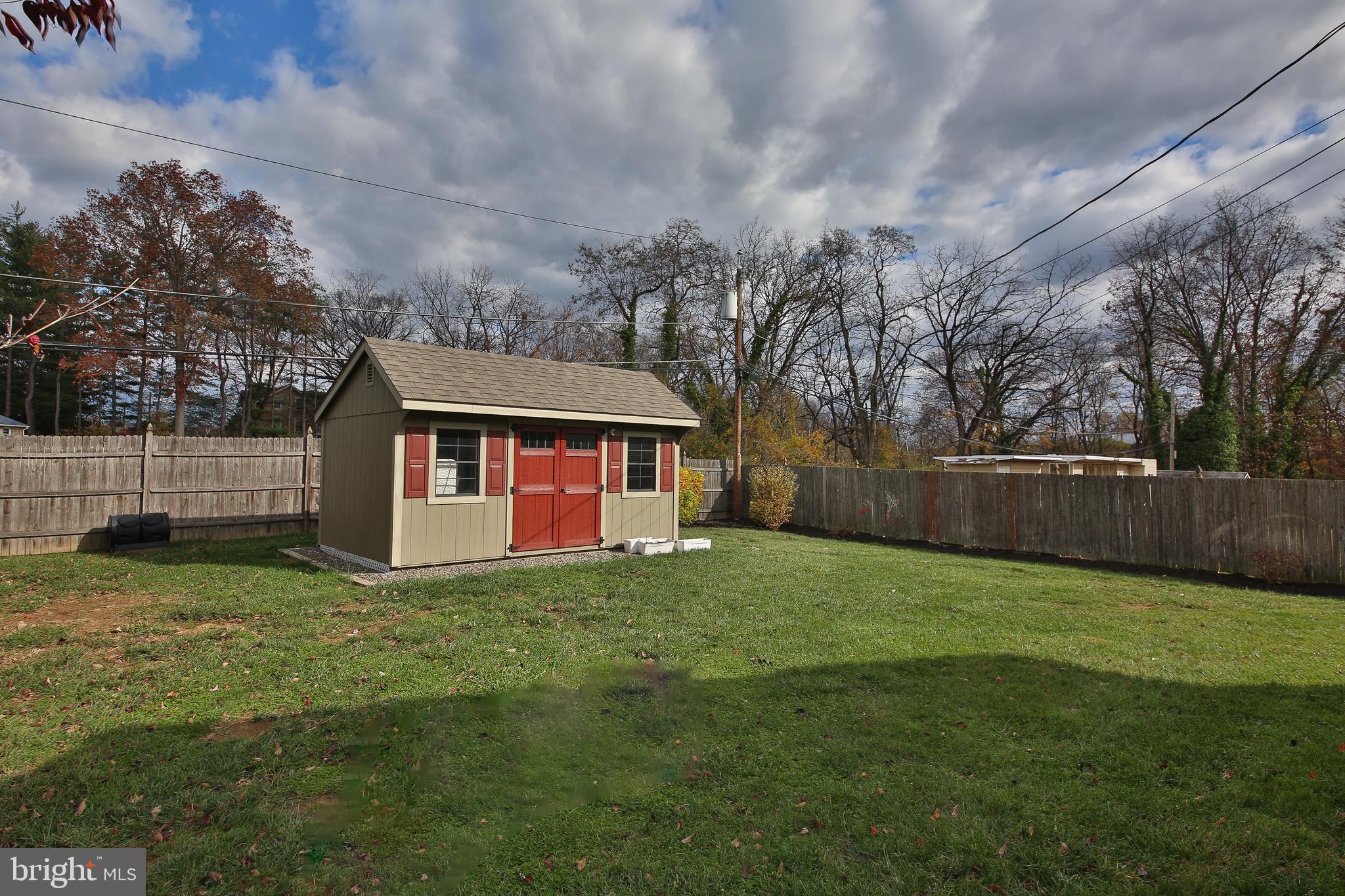 MILL RUN - Residential