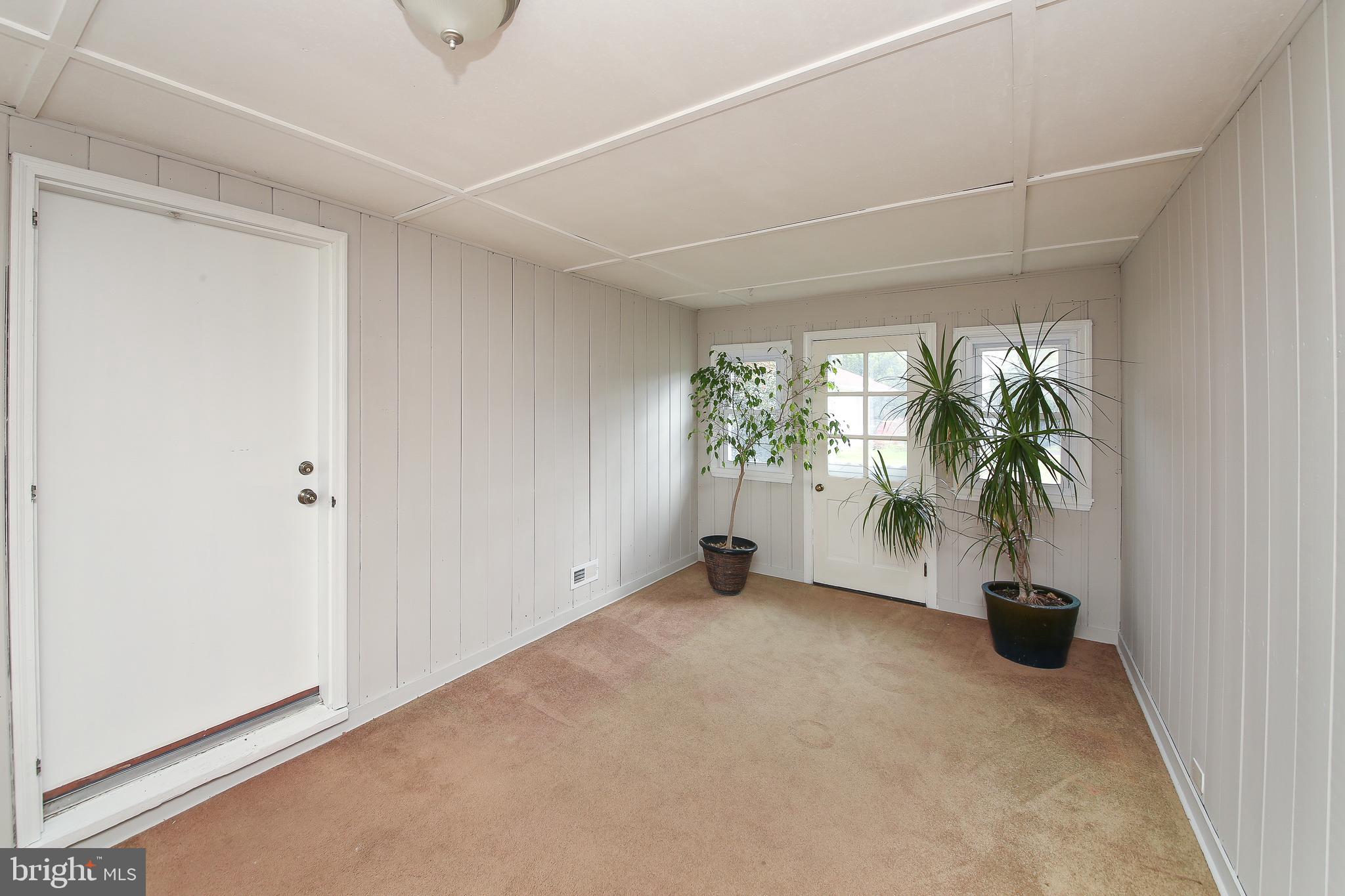 MILL RUN - Residential