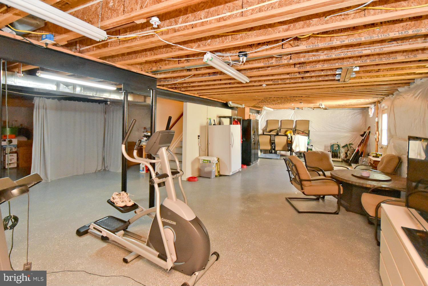 FAIRWOOD-PHASE 2-PLAT 10 - Residential