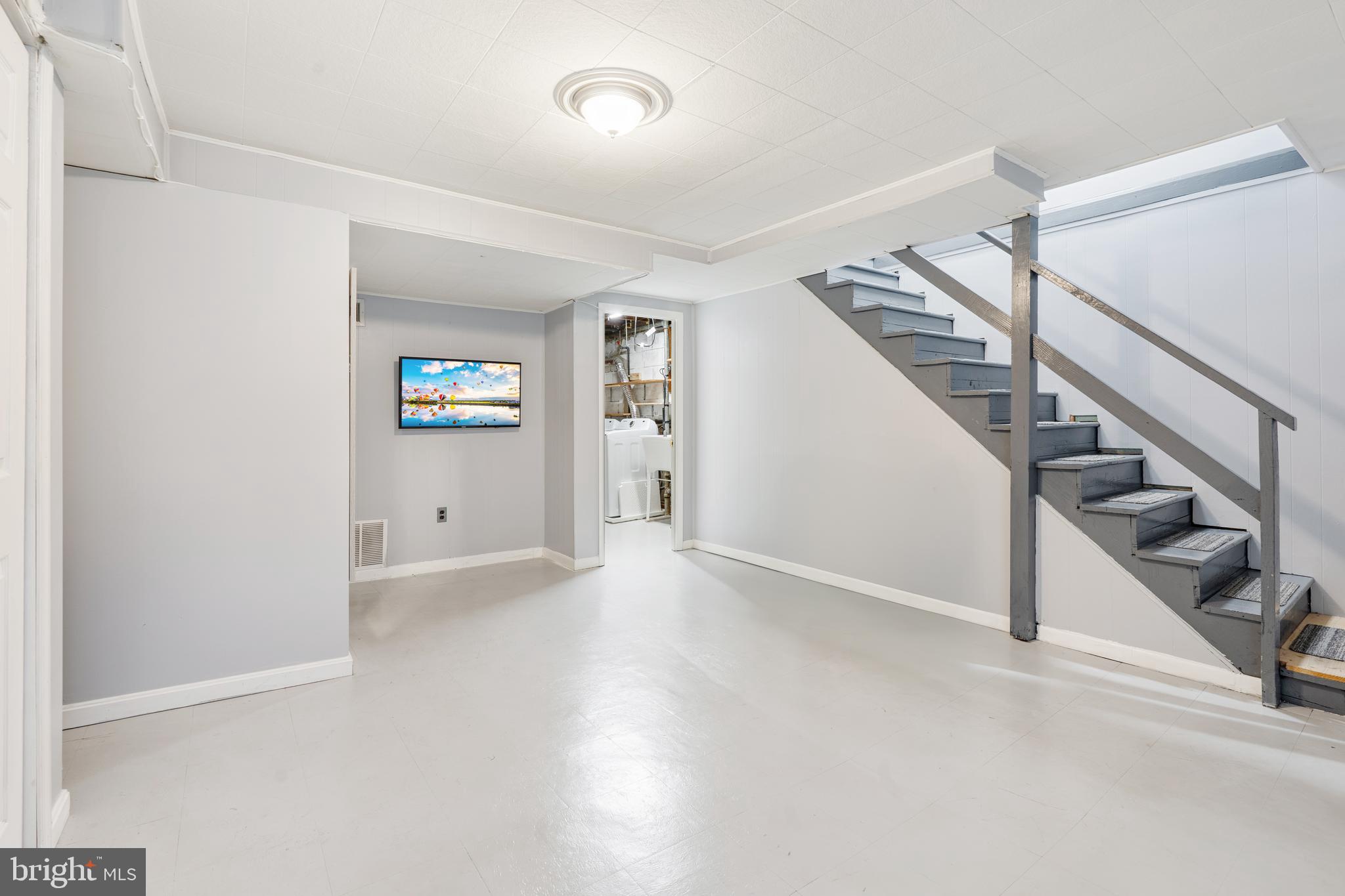 RIDGELEIGH - Residential