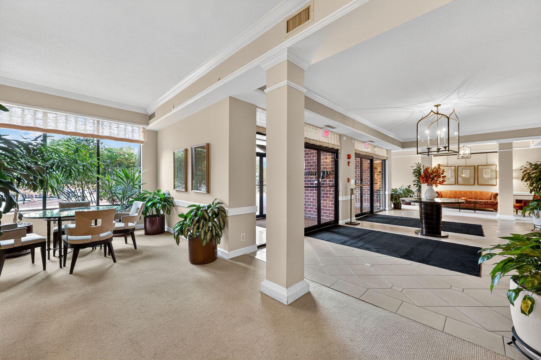 ASTORIA CONDOMINIUM - Residential