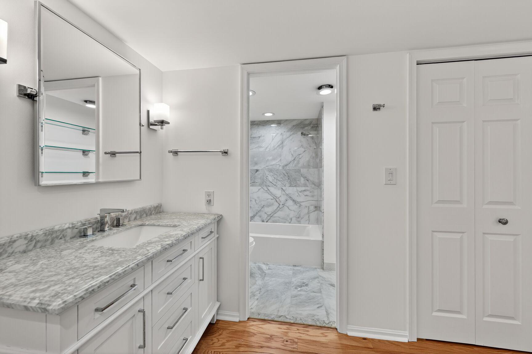 ASTORIA CONDOMINIUM - Residential