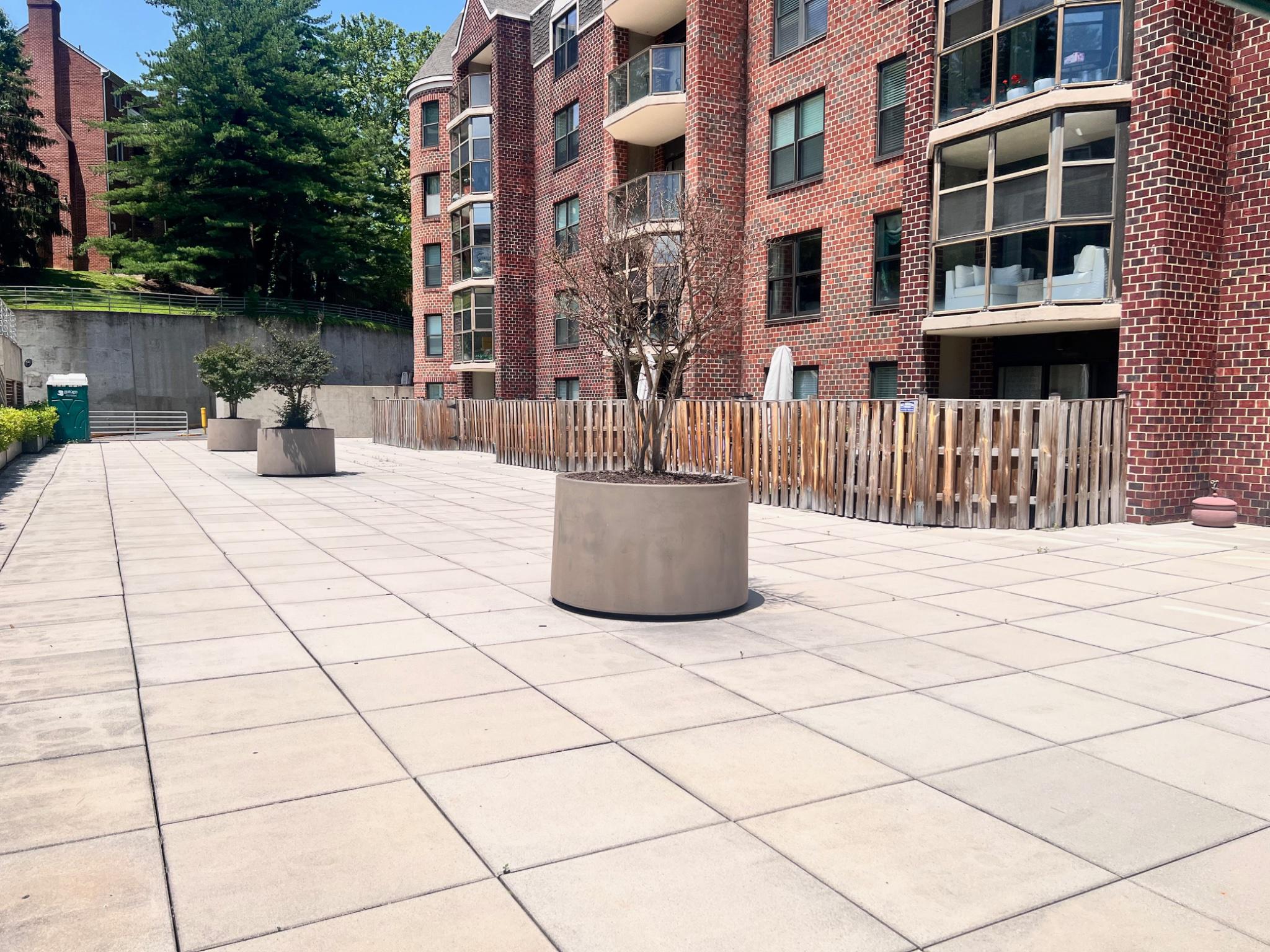 ASTORIA CONDOMINIUM - Residential