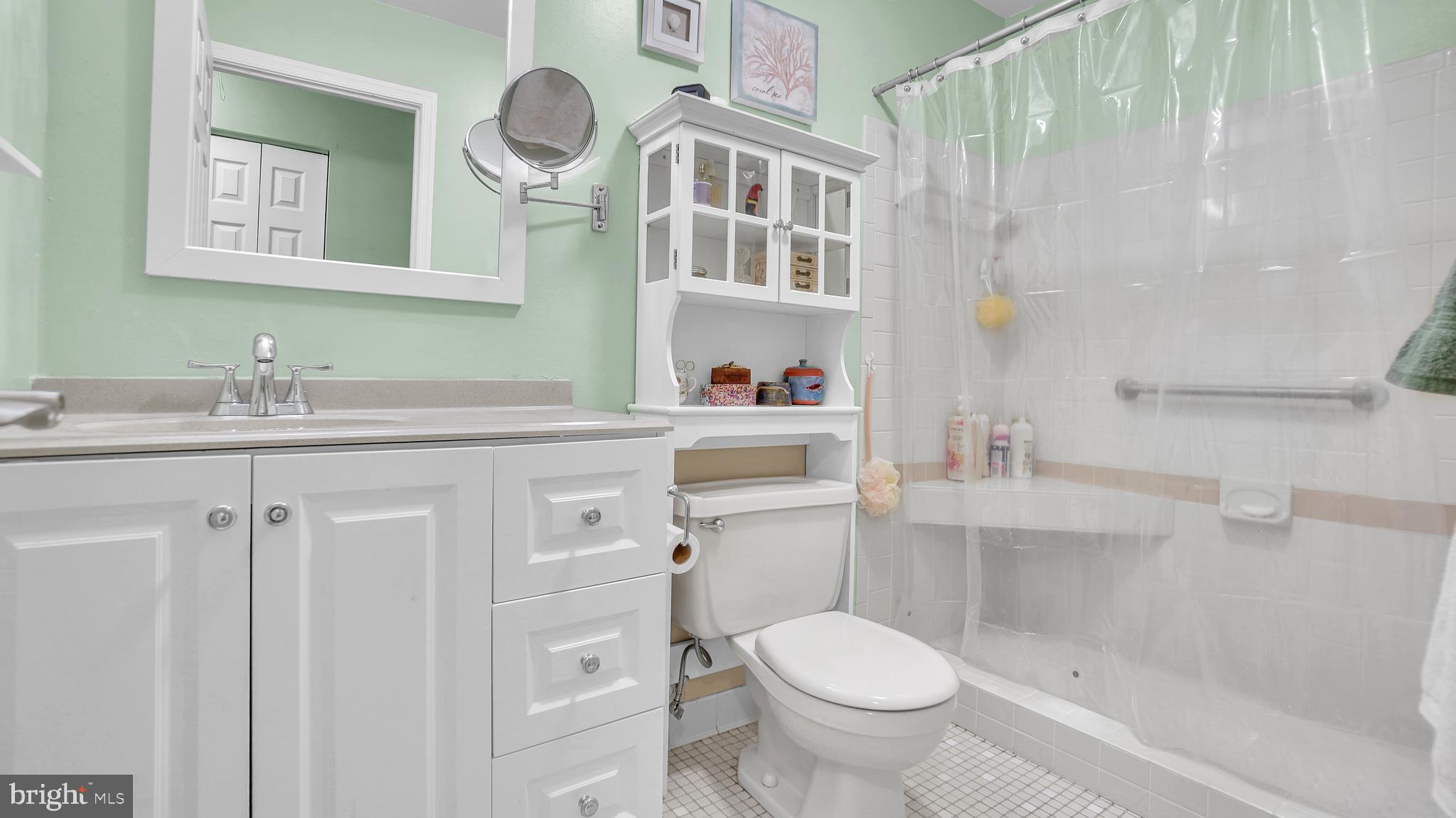 HERITAGE HARBOUR - Residential