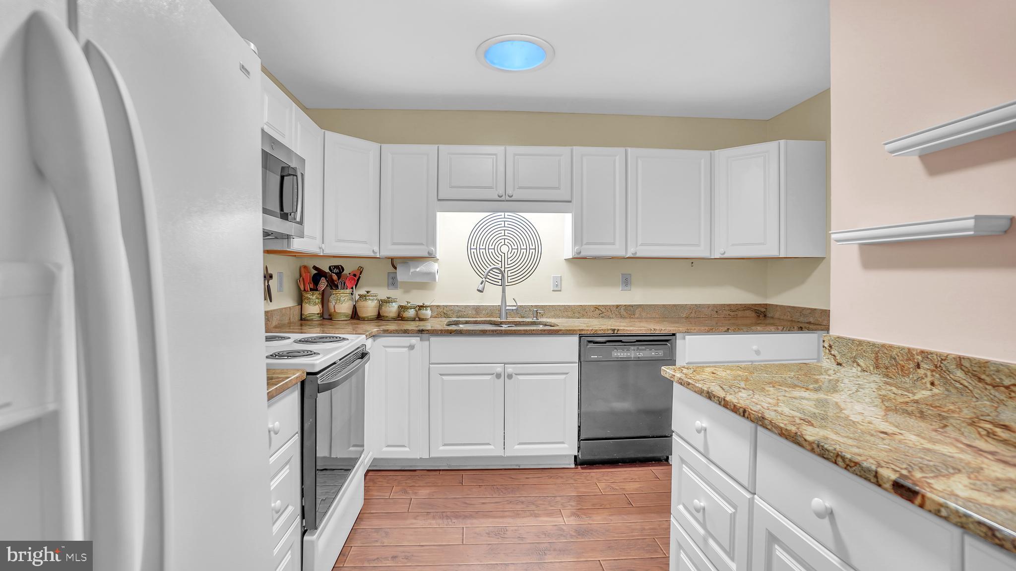 HERITAGE HARBOUR - Residential