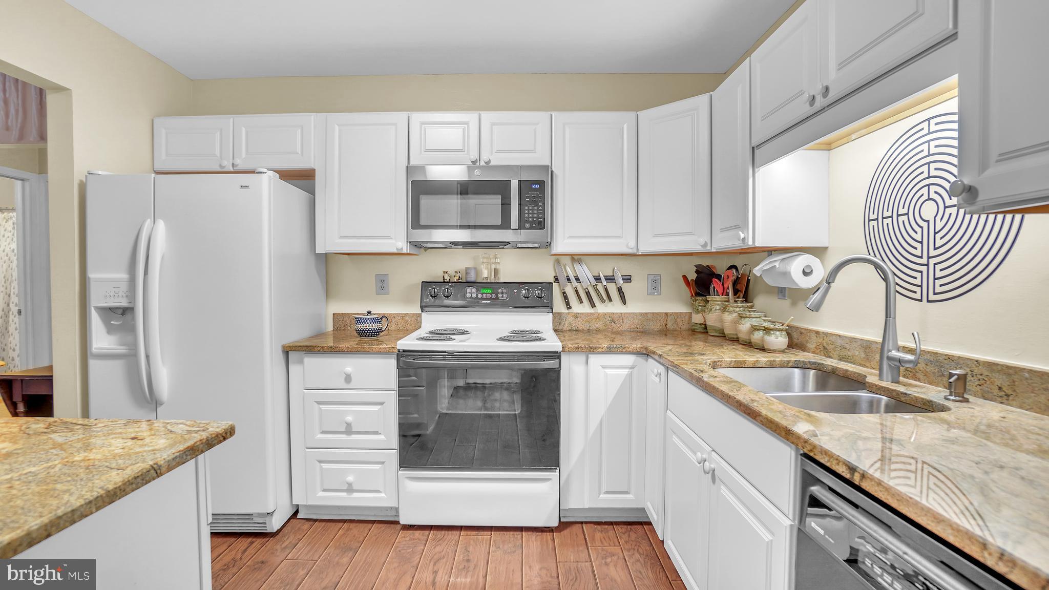 HERITAGE HARBOUR - Residential