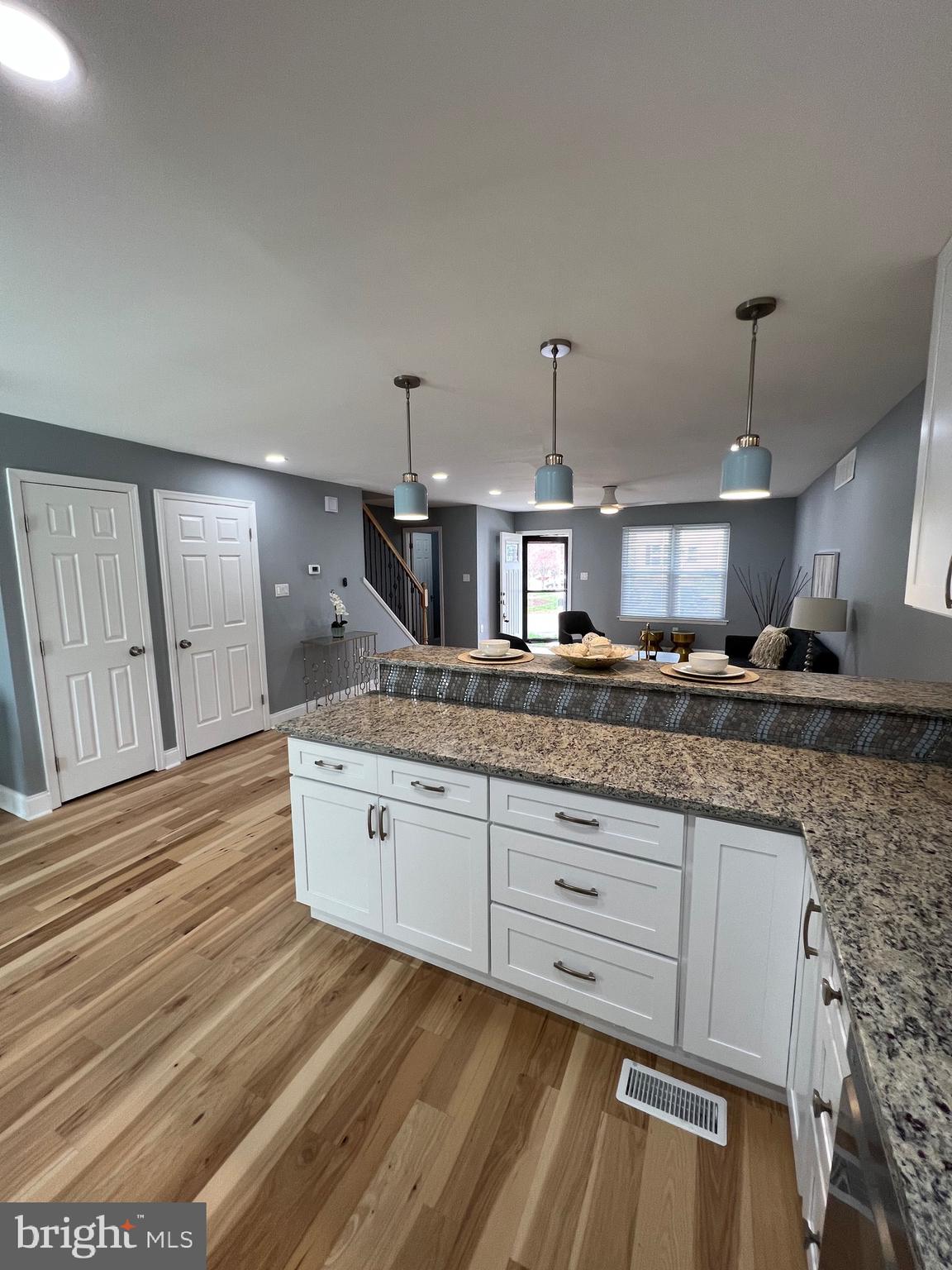 VILLAGE OAKS - Residential