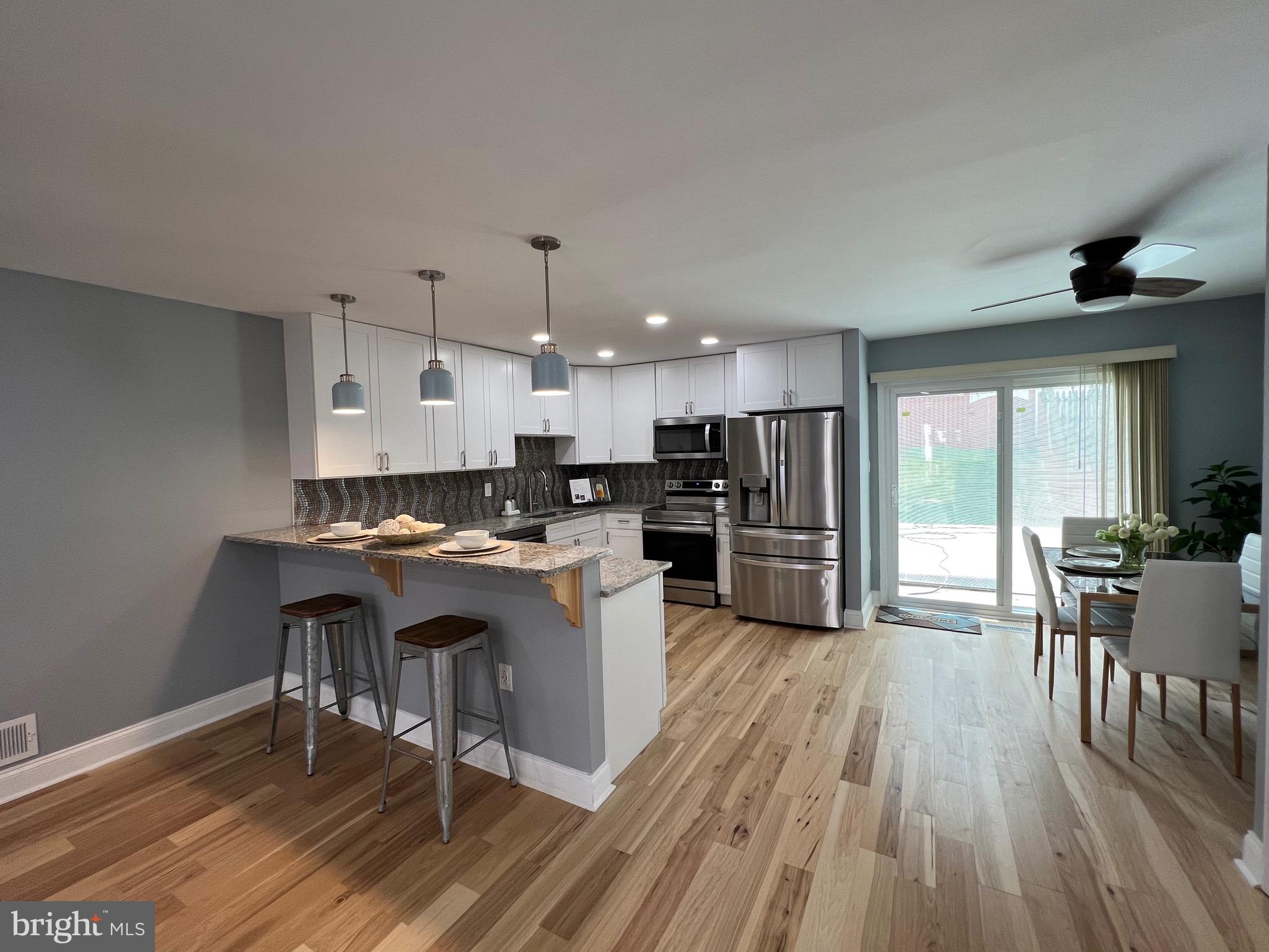 VILLAGE OAKS - Residential