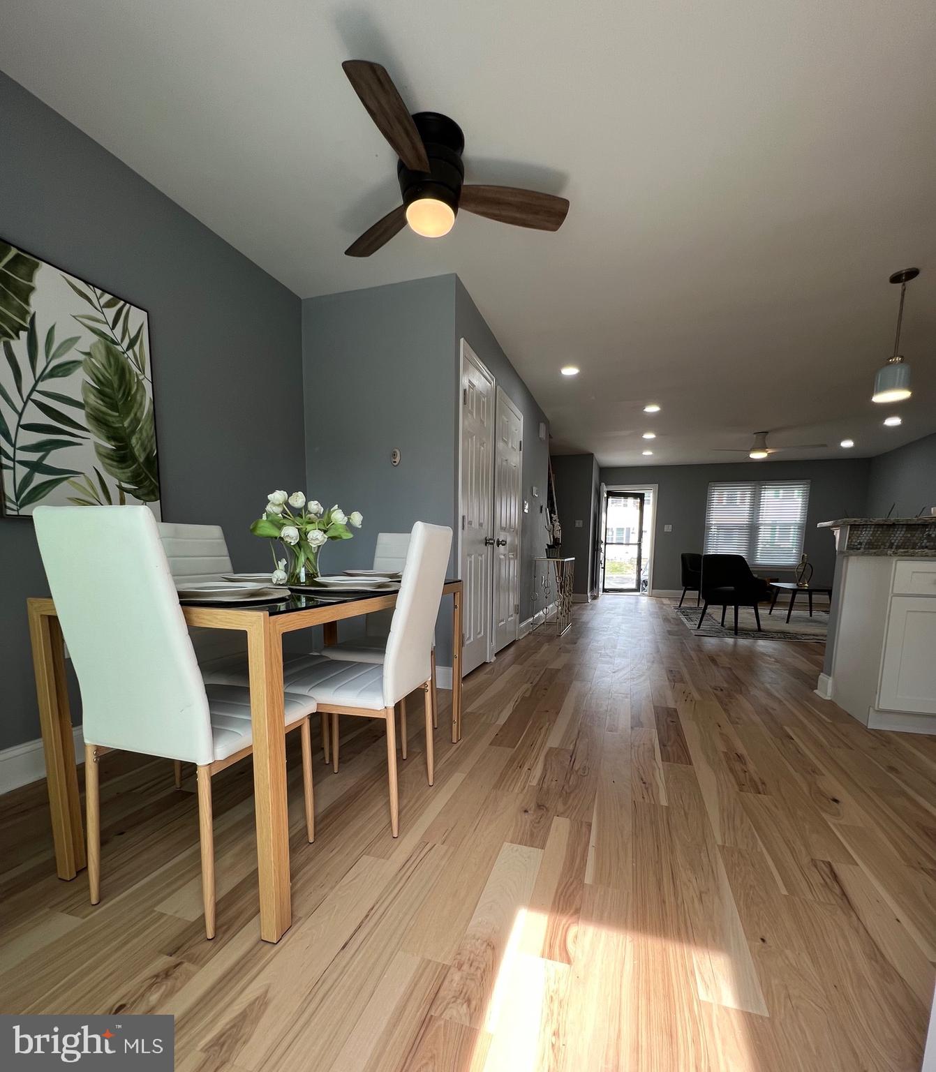 VILLAGE OAKS - Residential