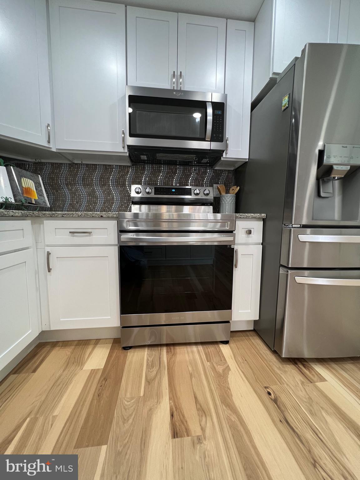 VILLAGE OAKS - Residential