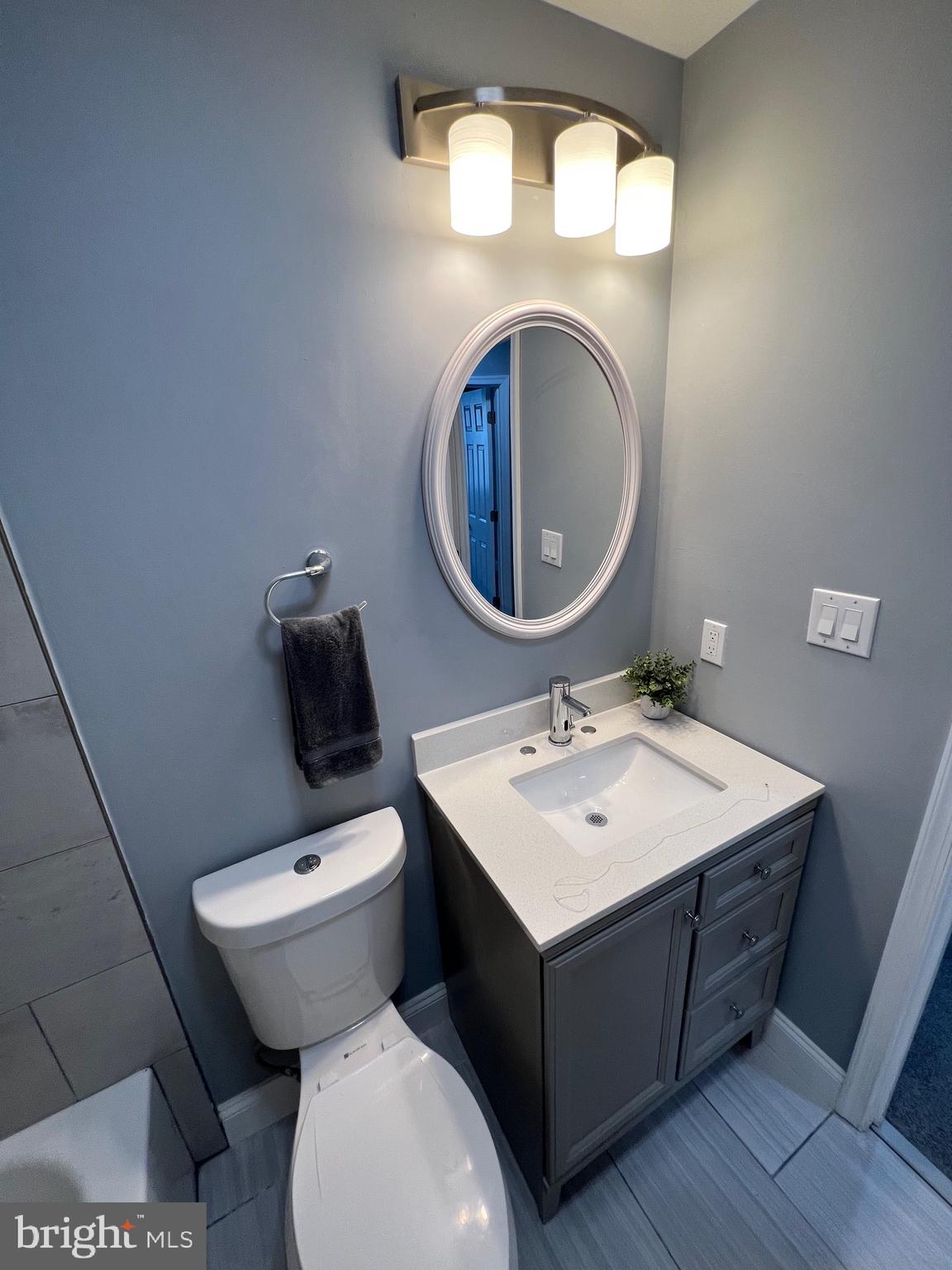 VILLAGE OAKS - Residential