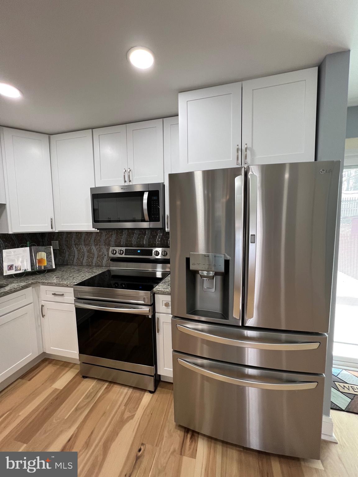 VILLAGE OAKS - Residential