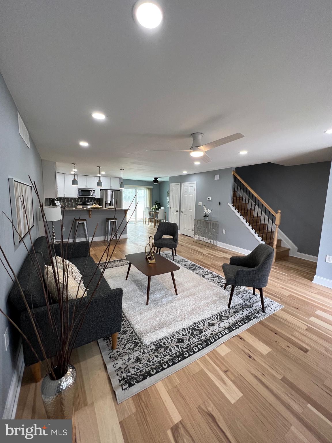 VILLAGE OAKS - Residential