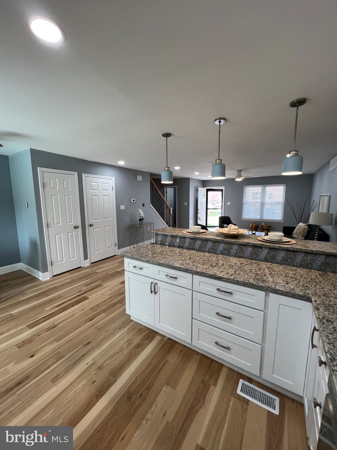 VILLAGE OAKS - Residential