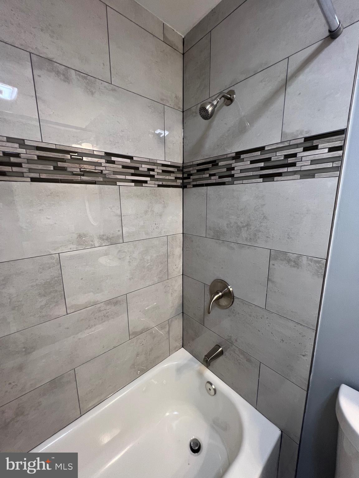 VILLAGE OAKS - Residential