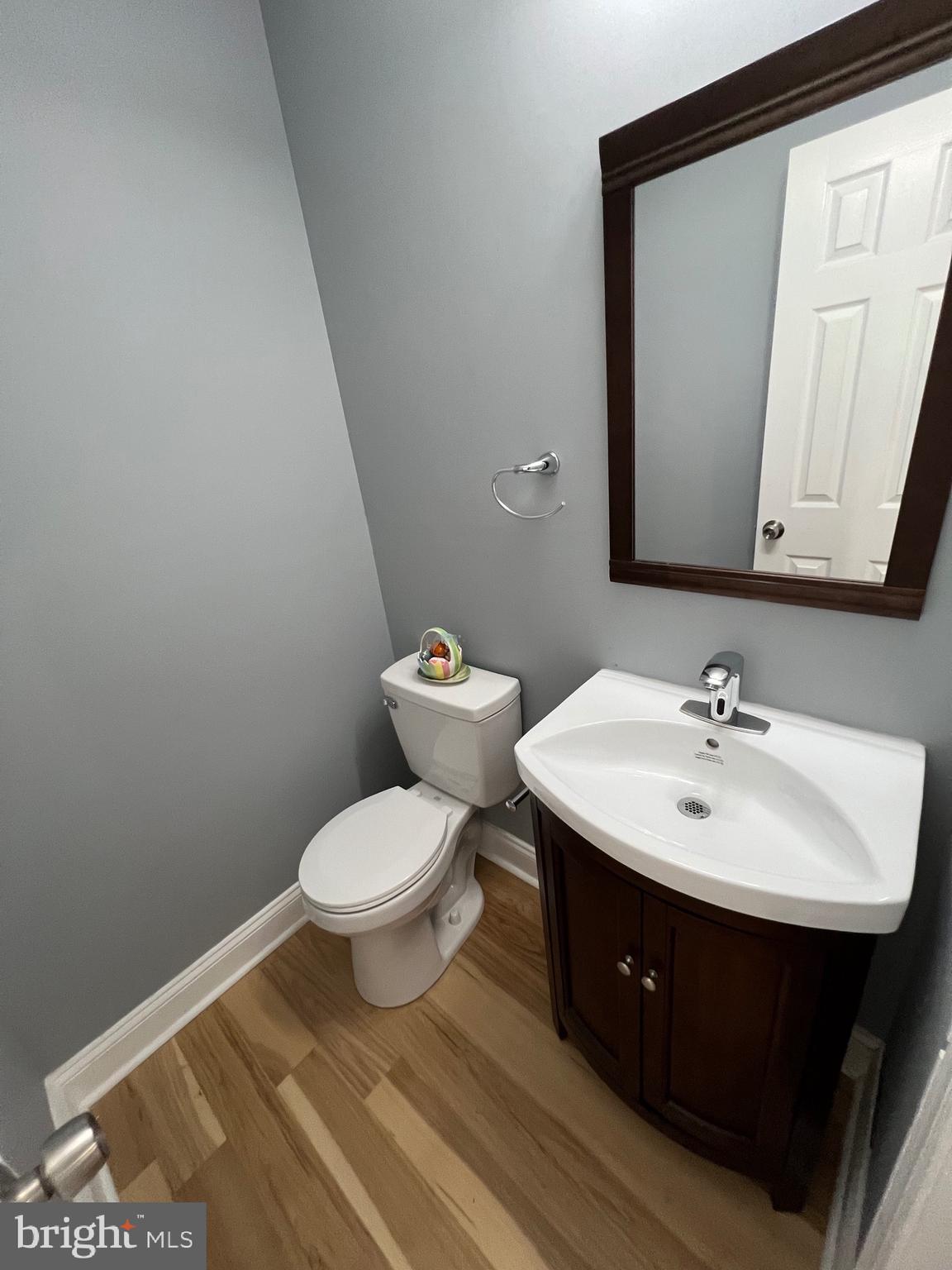 VILLAGE OAKS - Residential