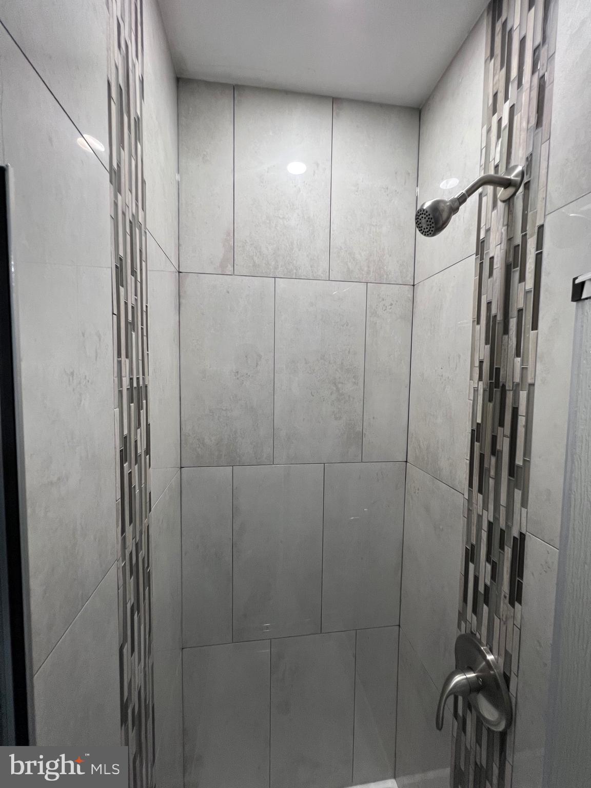 VILLAGE OAKS - Residential