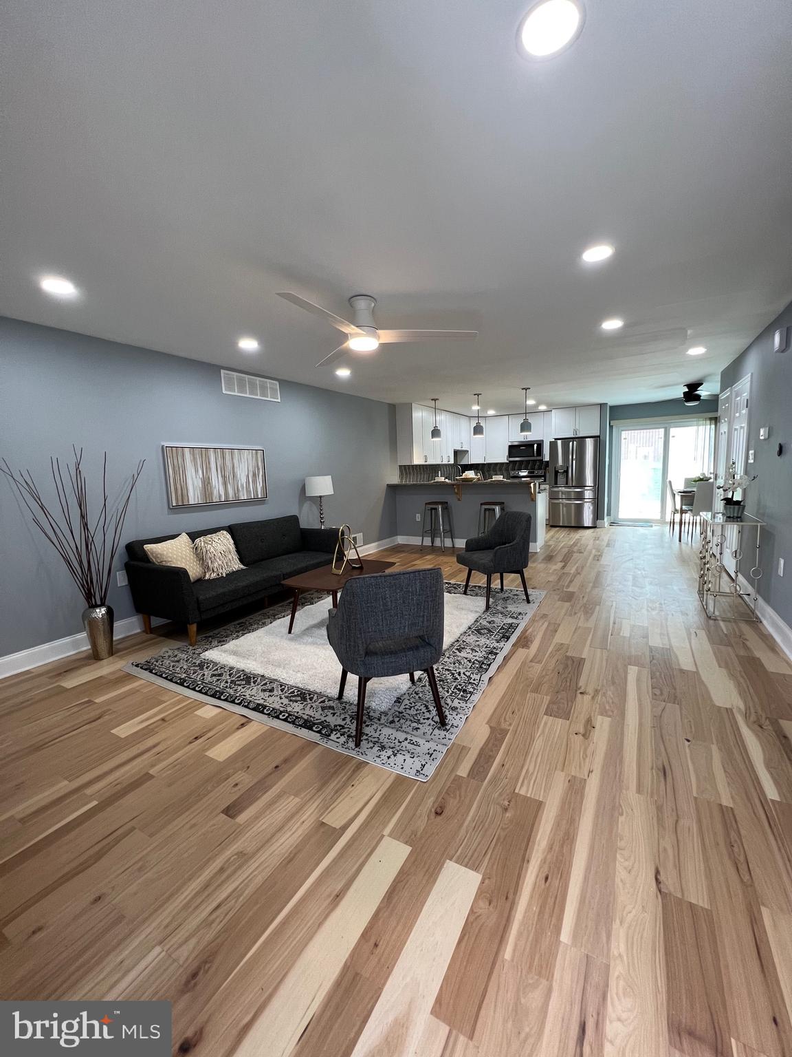 VILLAGE OAKS - Residential