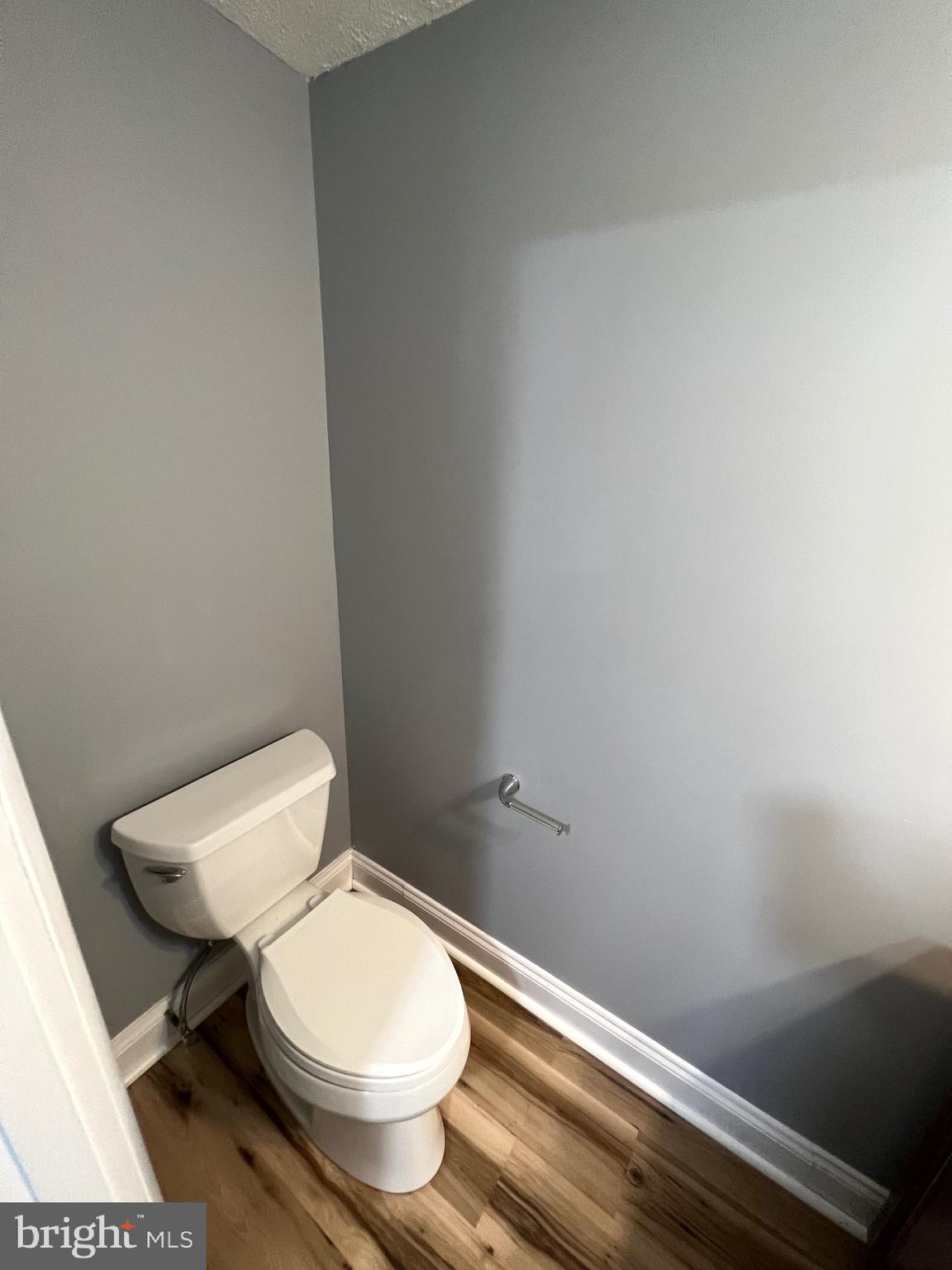 VILLAGE OAKS - Residential