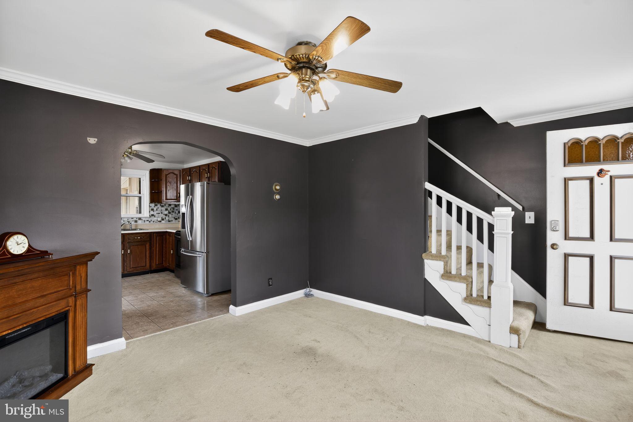 MIDDLE RIVER - Residential