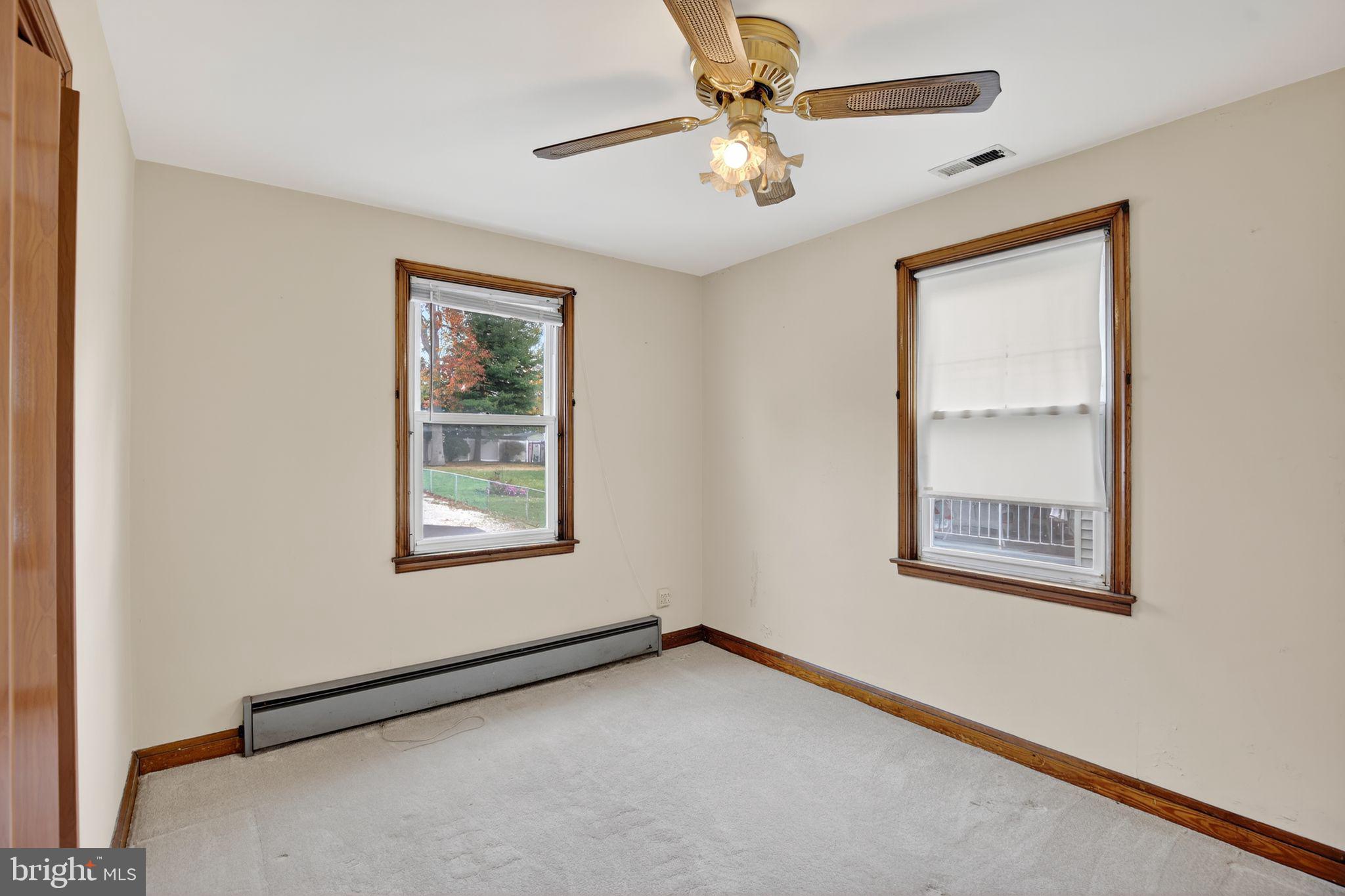 MIDDLE RIVER - Residential