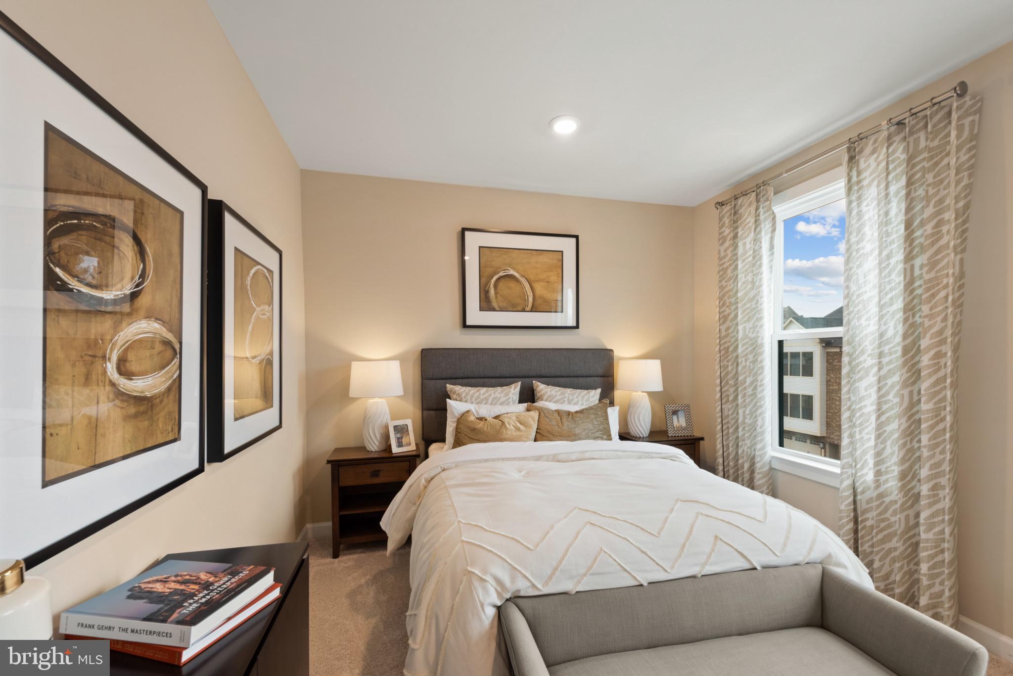 LONGVIEW RIDGE - Residential