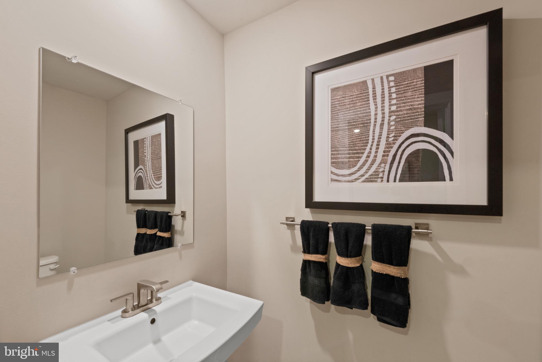 244 HICKORY HOLLOW COURT