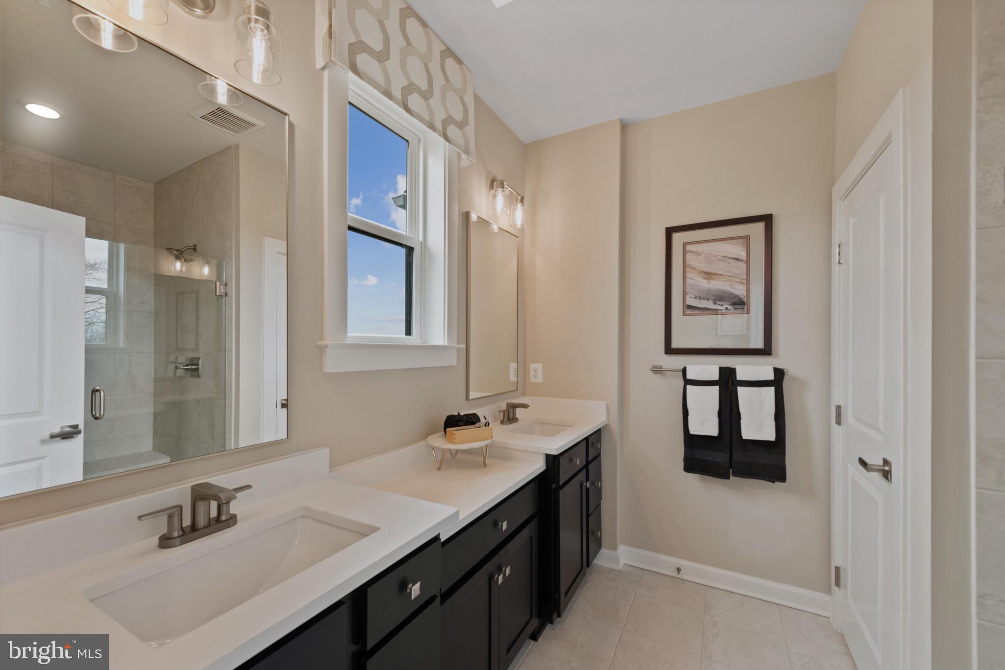 LONGVIEW RIDGE - Residential