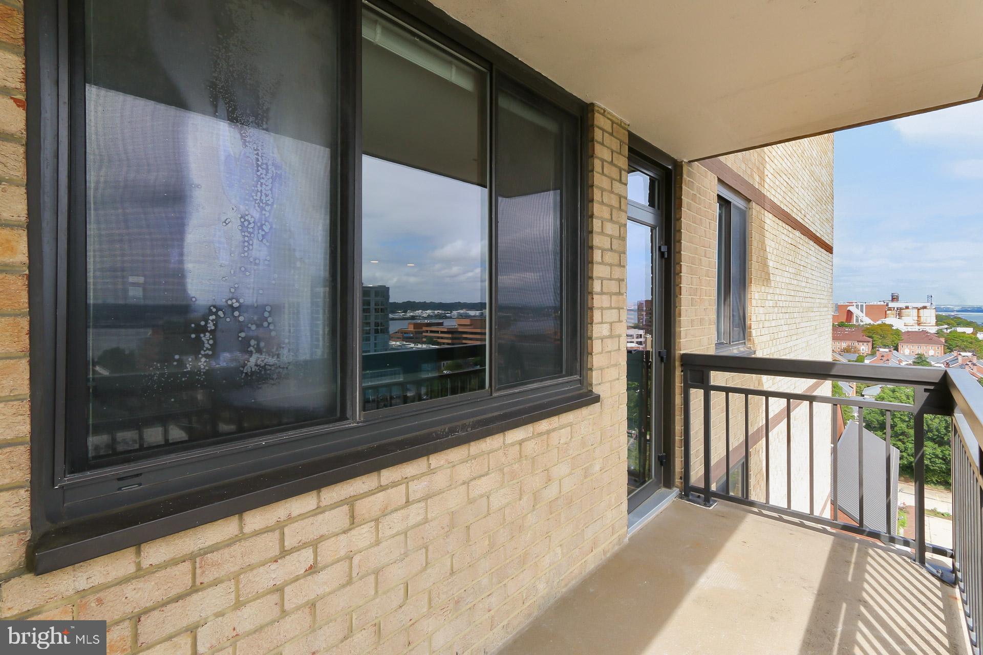 PORT ROYAL - Residential Lease