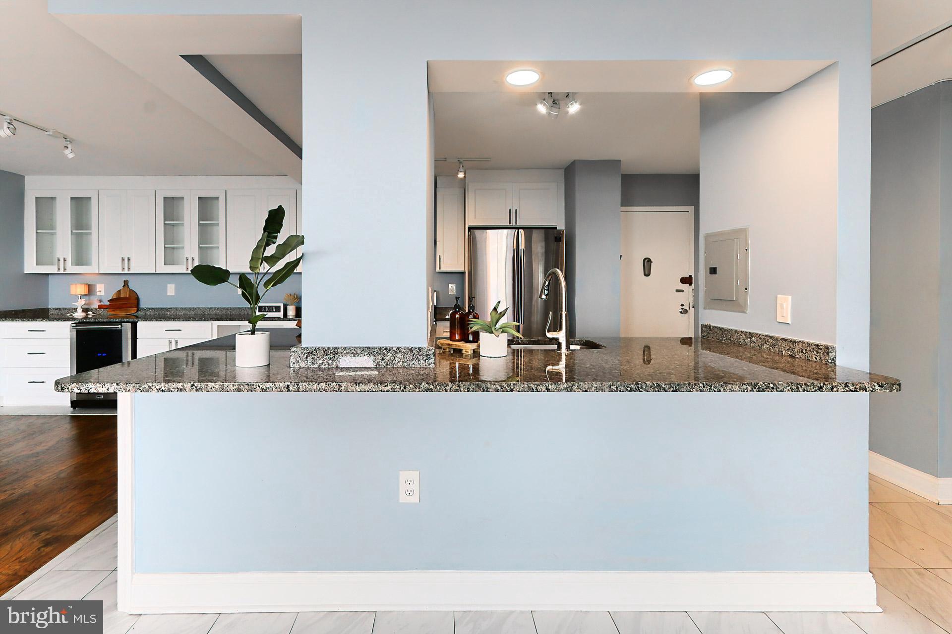 PORT ROYAL - Residential Lease