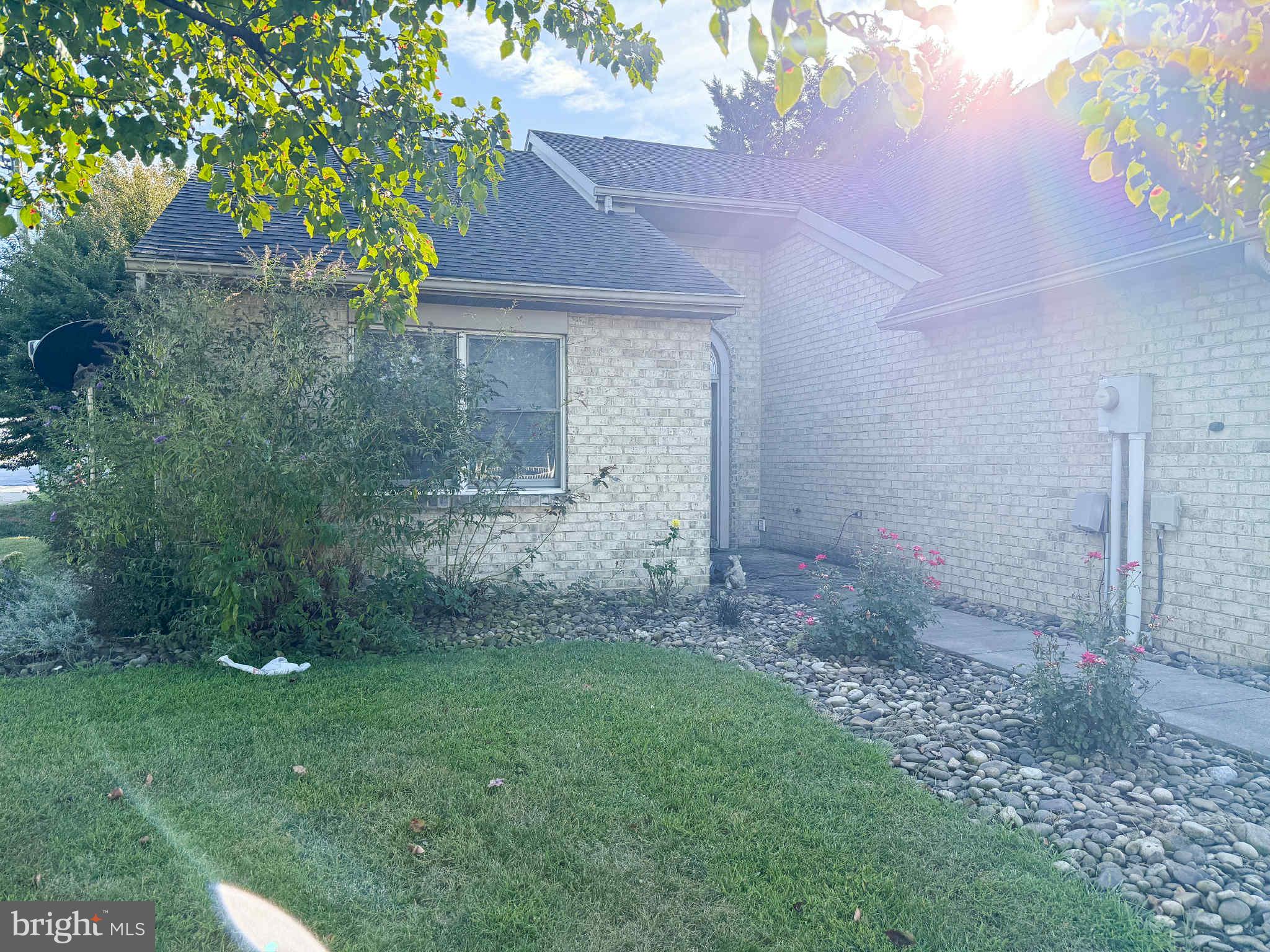 1200 BRANDON DRIVE