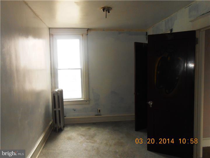 PHILADELPHIA (NORTHEAST) - Residential