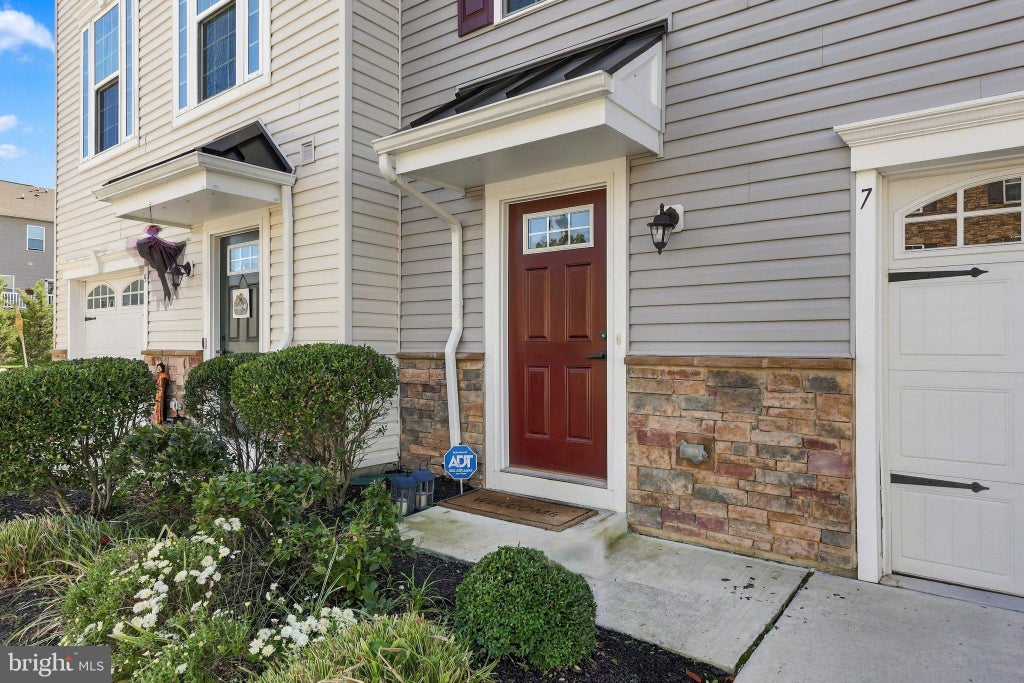 Photo of 7 Cardinal Court, SEWELL, NJ 08080 (MLS # NJGL2079378)