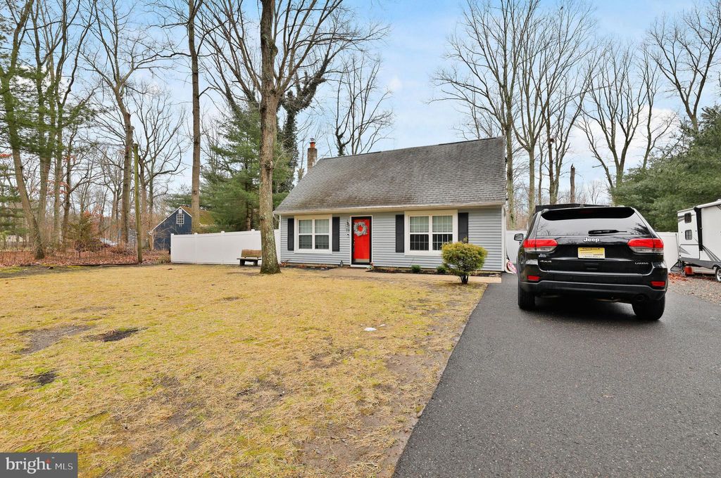 Photo of 19 N Central Avenue, SICKLERVILLE, NJ 08081 (MLS # NJCD2108314)