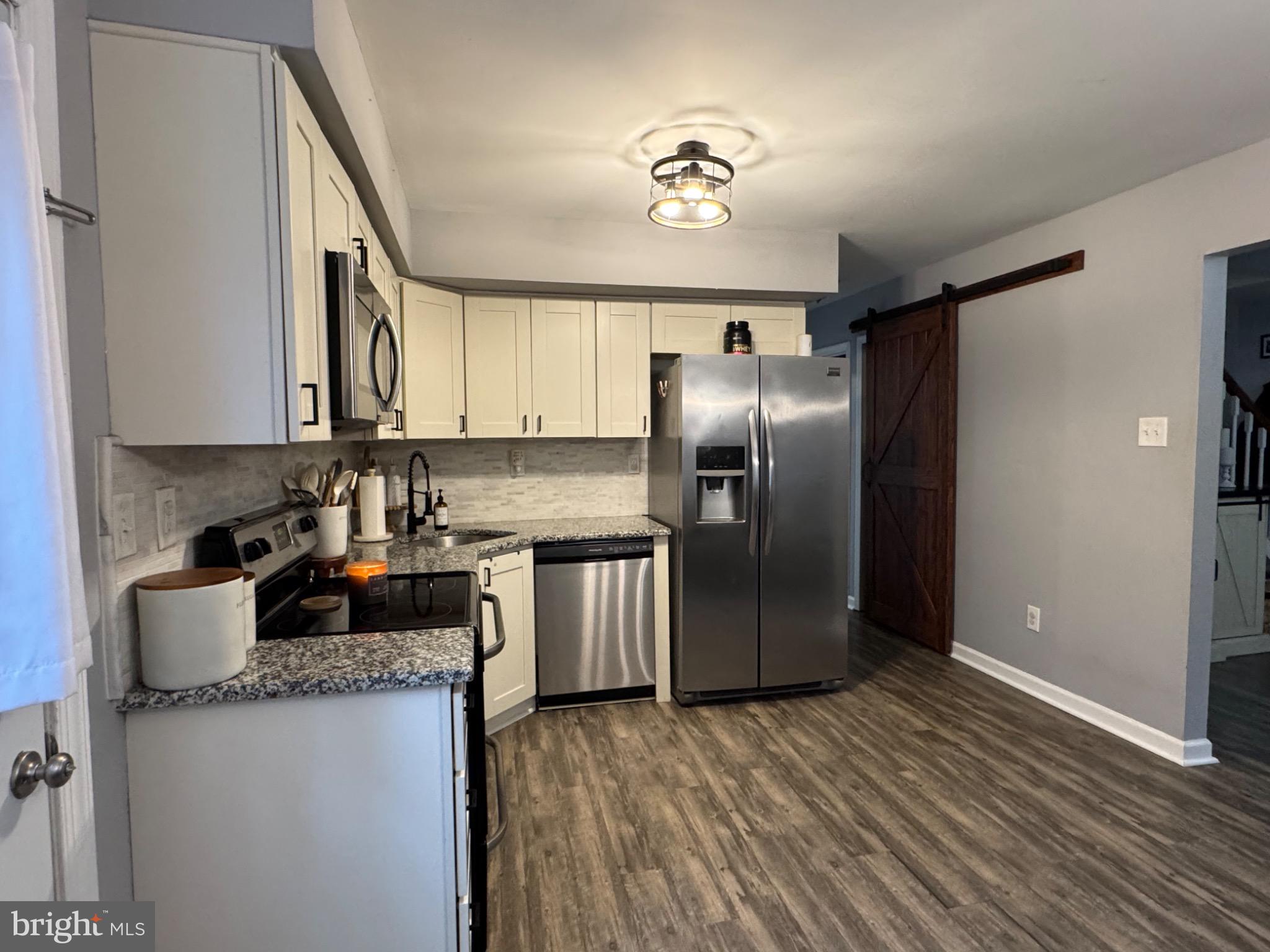 CEDARBROOK - Residential