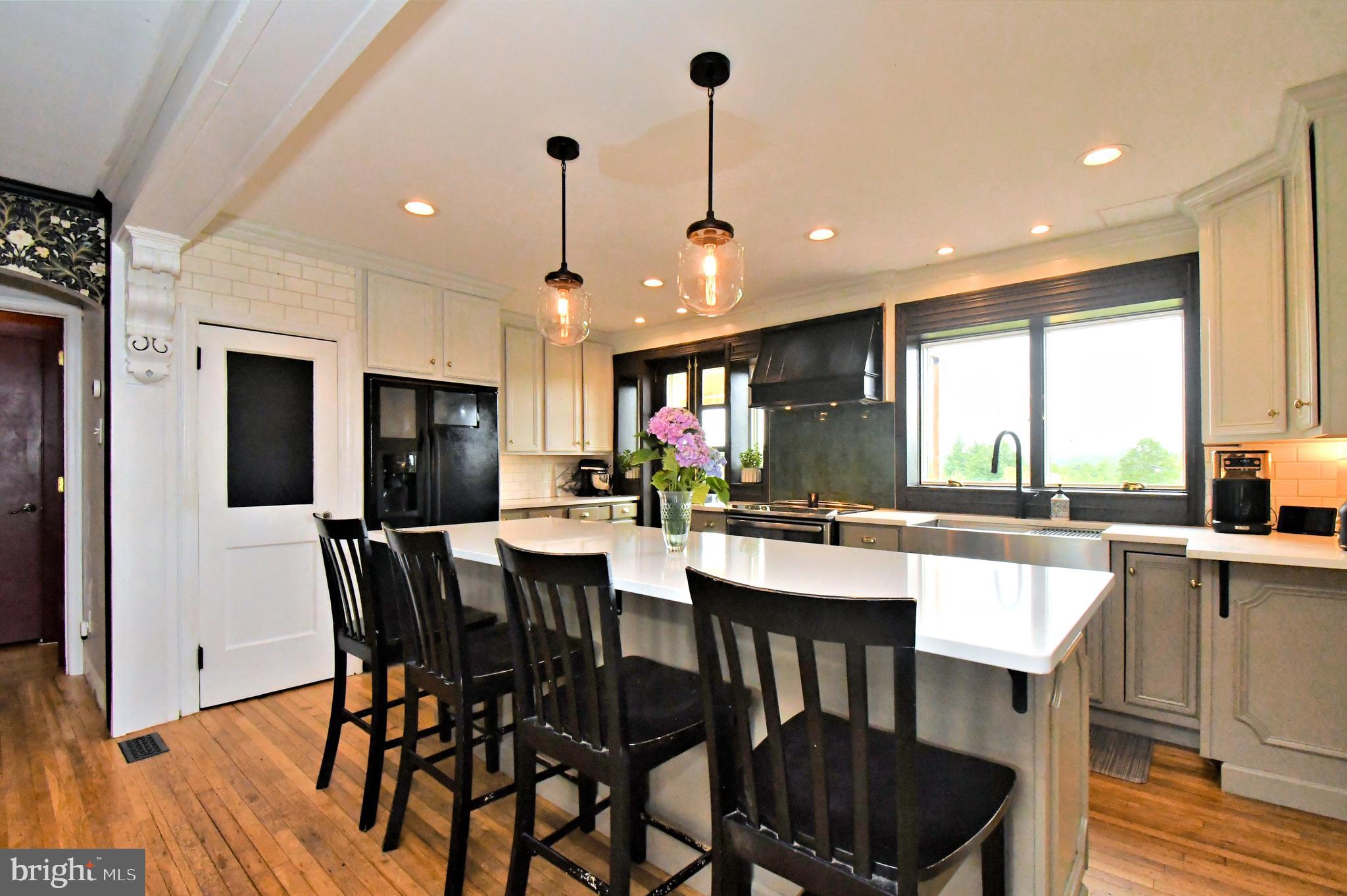 119 COLONIAL DRIVE