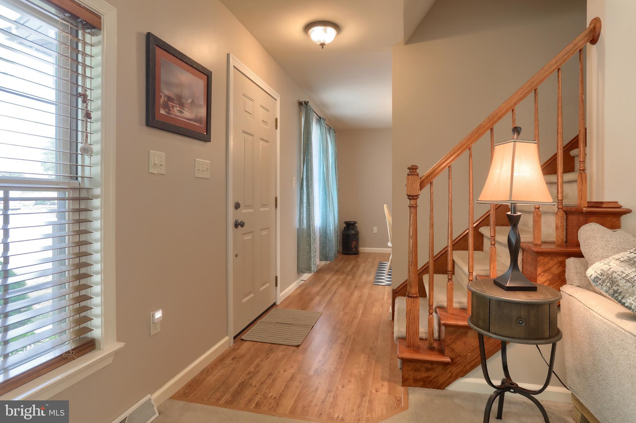 4 MAYFLY COURT