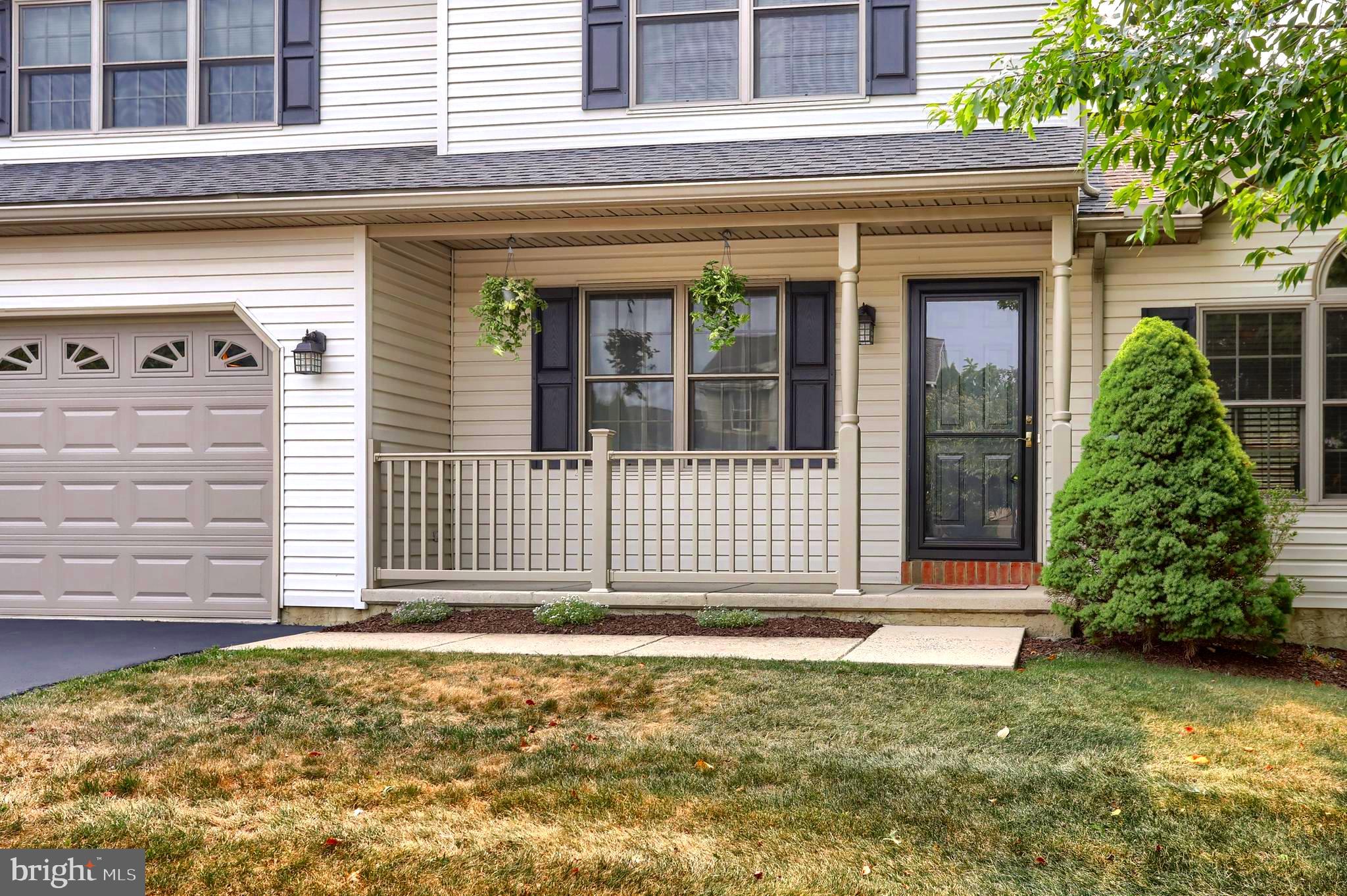 4 MAYFLY COURT
